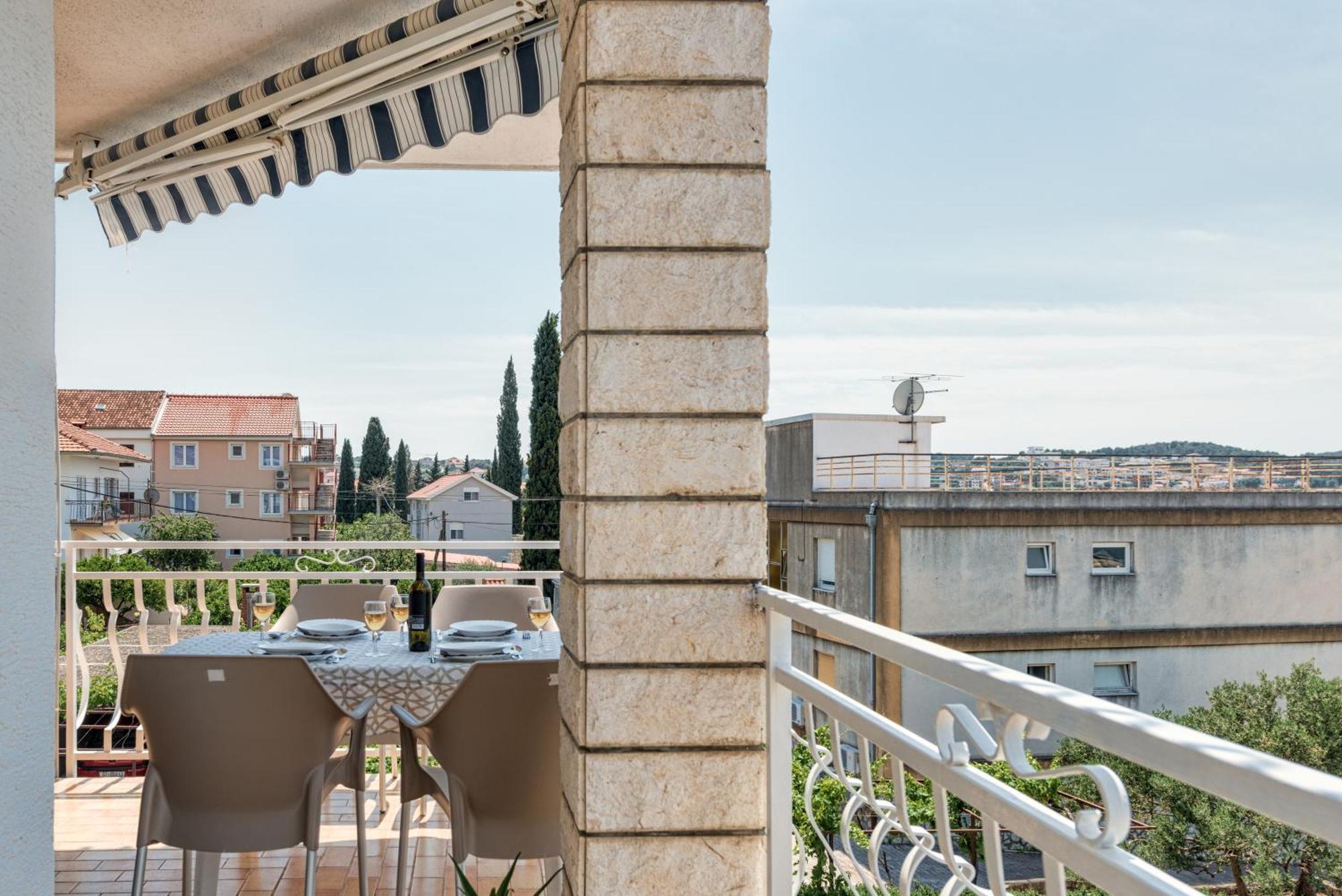 Villa Daniela Trogir Ngoại thất bức ảnh